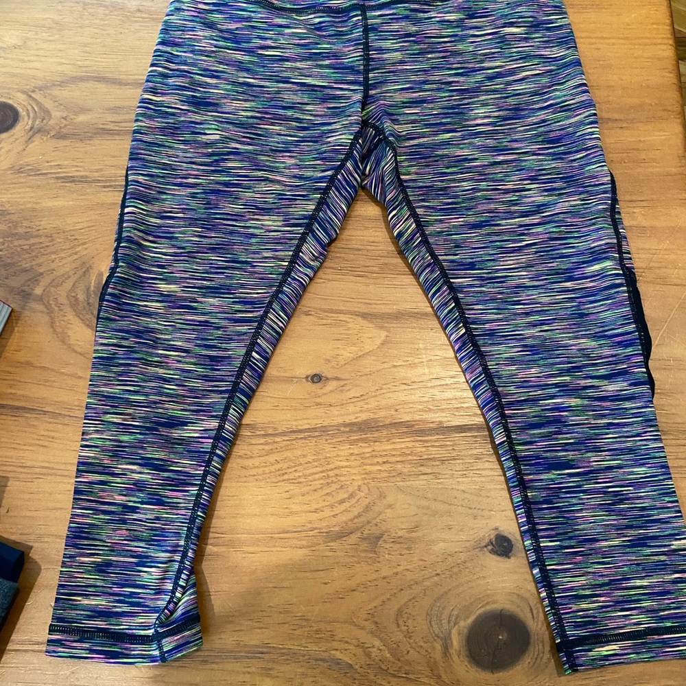 Zella Capri Leggings